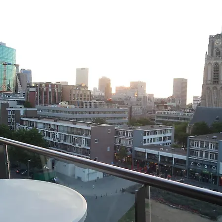 Bijzonder In De Citycenter * Роттердам